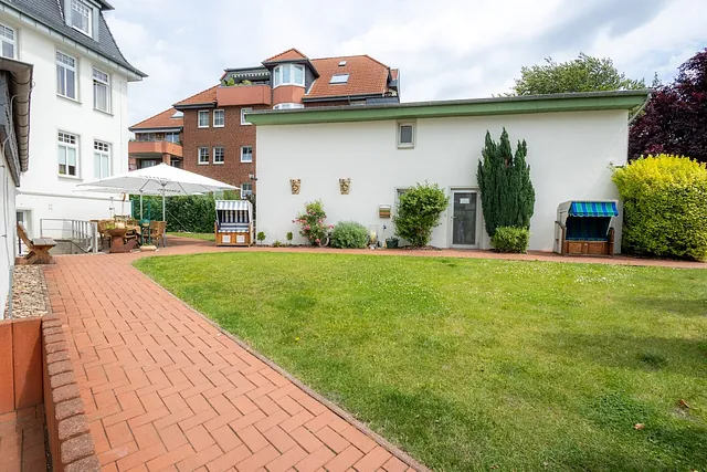 Gartenansicht | Seniorenpflege Haus Kronprinz